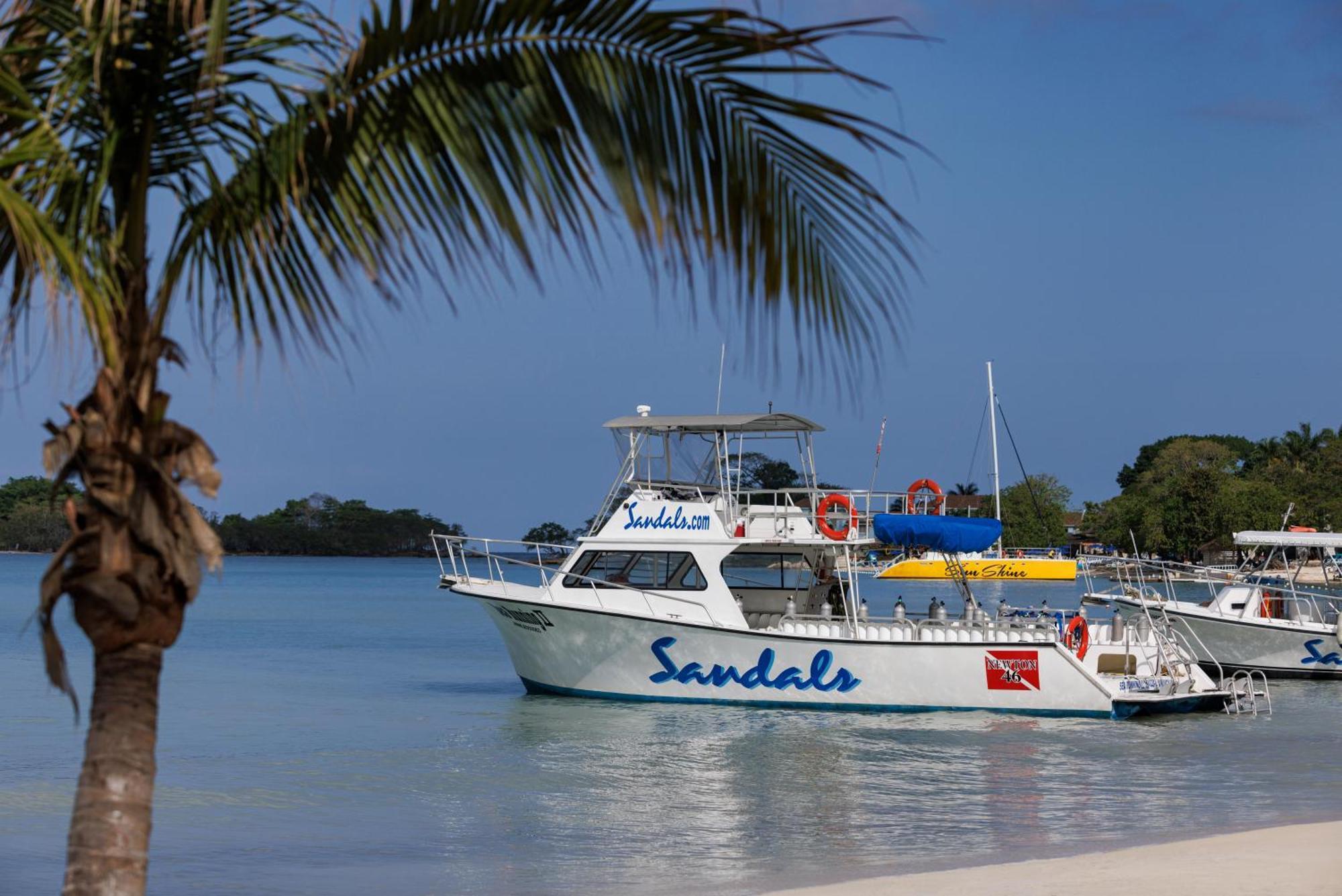 Sandals Negril Beach All Inclusive Resort And Spa - Couples Only エクステリア 写真